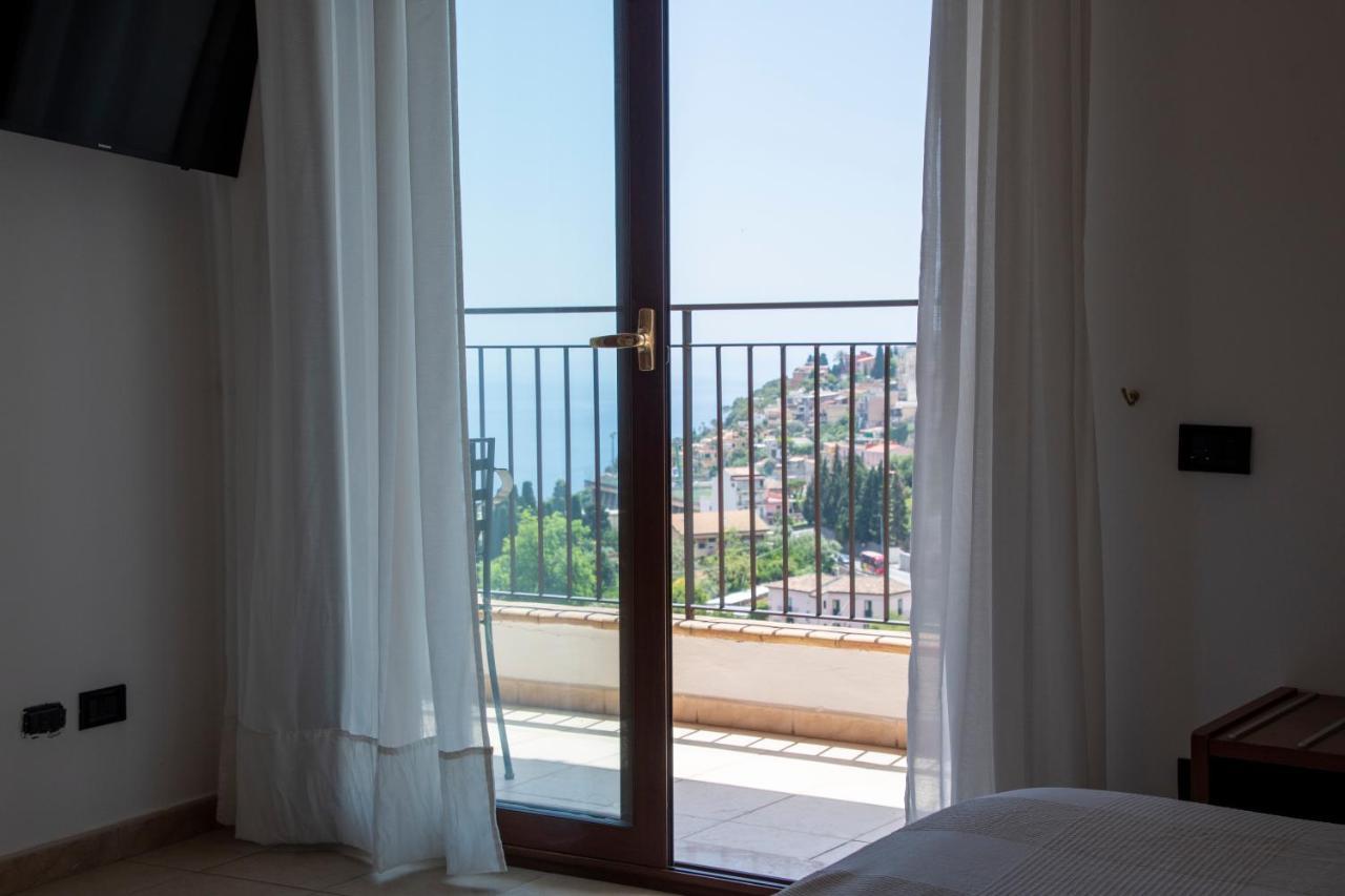 Antelima B&B ตาออร์มินา ภายนอก รูปภาพ