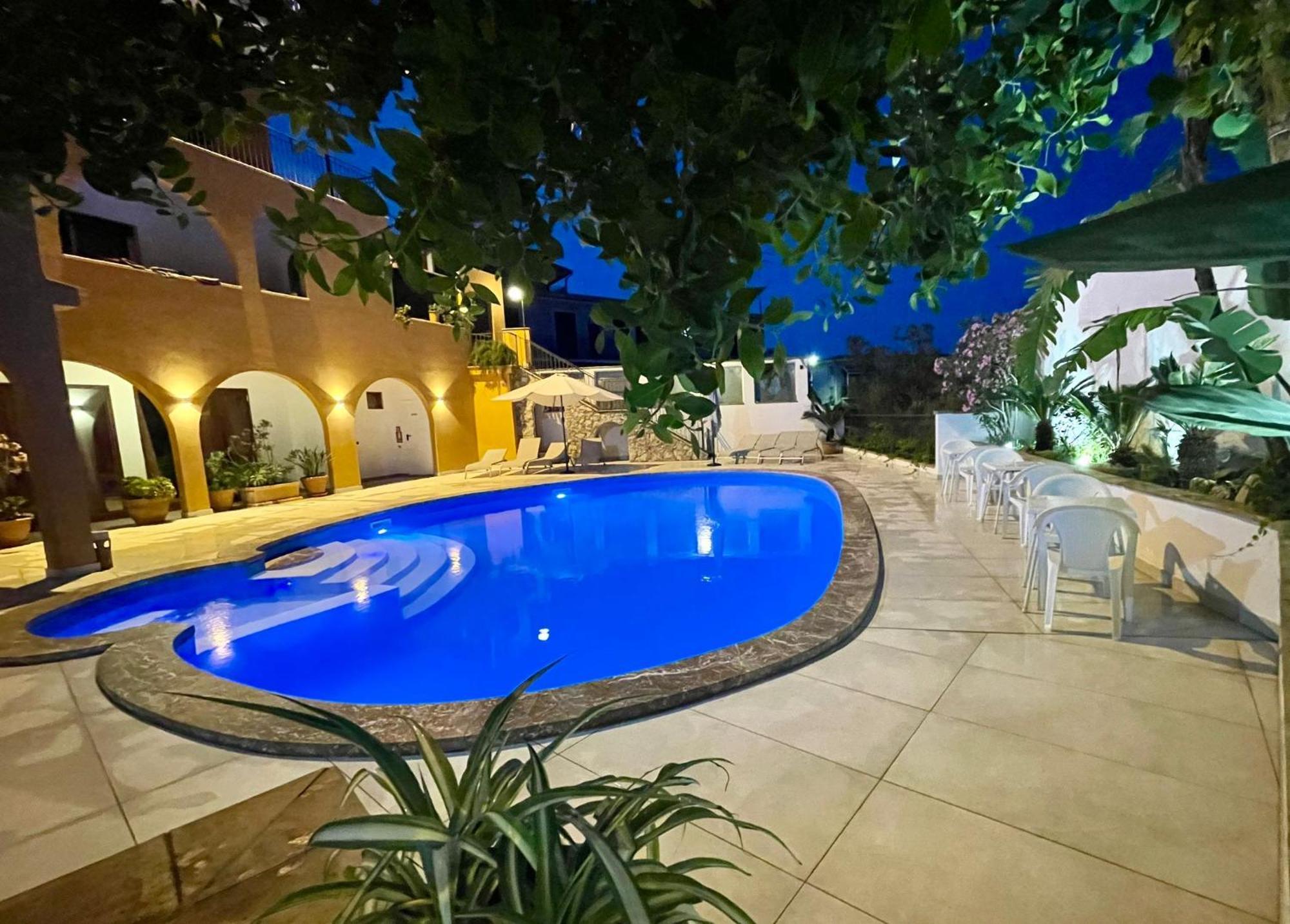 Antelima B&B ตาออร์มินา ภายนอก รูปภาพ